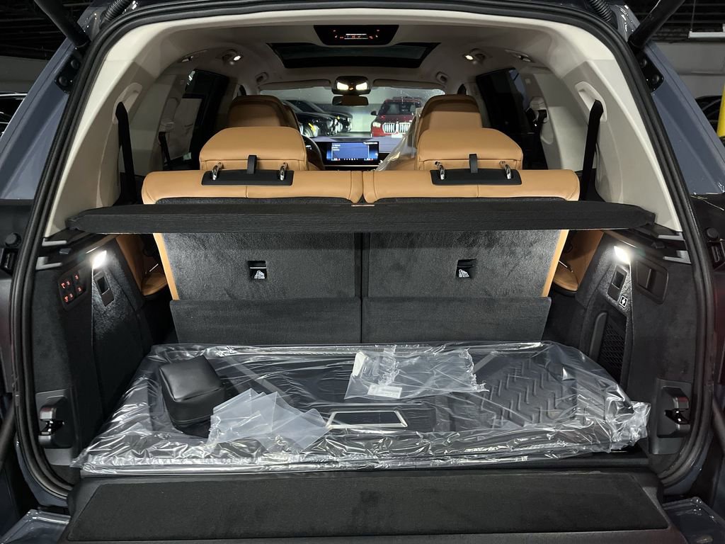 New 2026 BMW X7 xDrive40i image 25