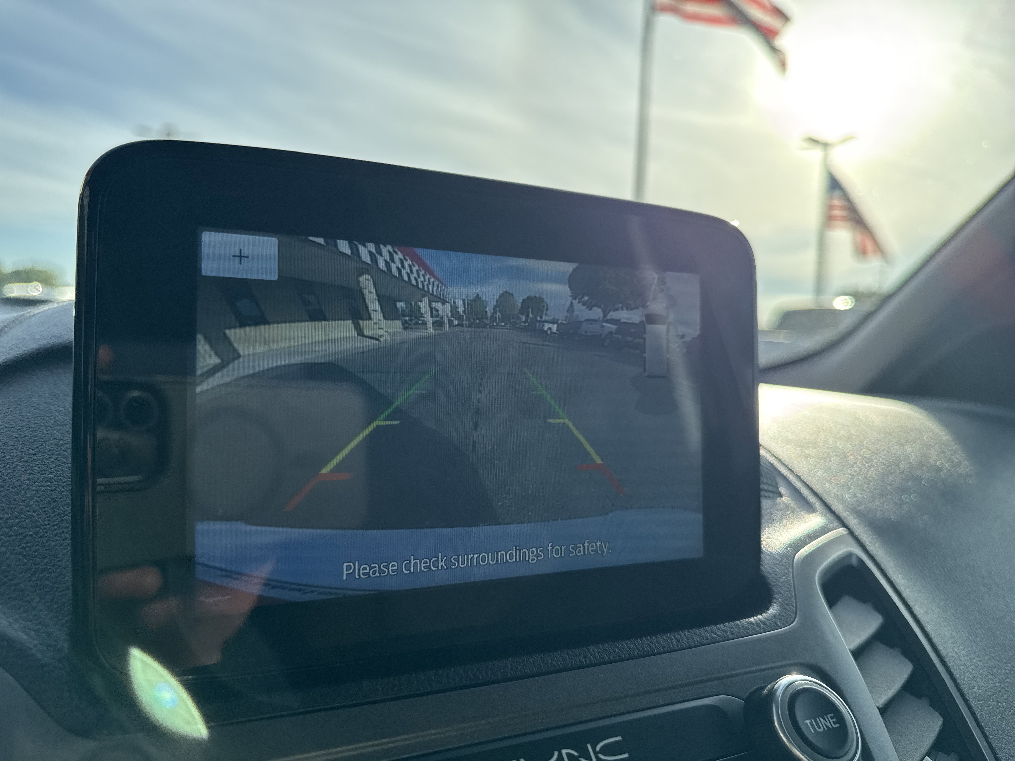 Used 2022 Ford Transit Connect XLT image 23