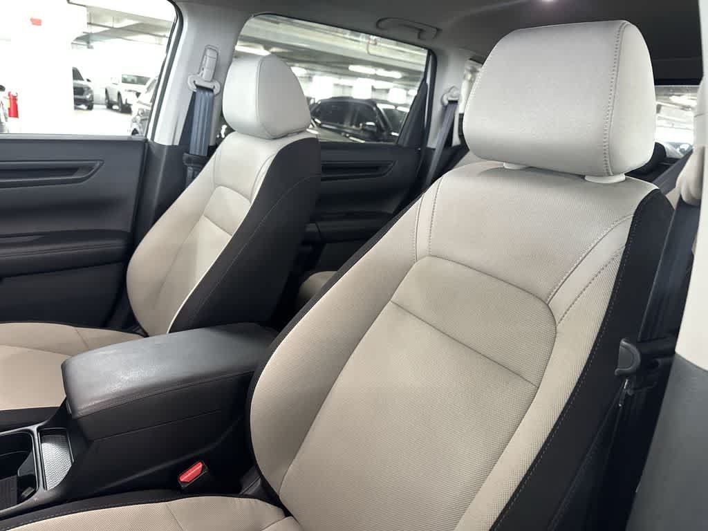Used 2026 Honda CR-V EX image 13