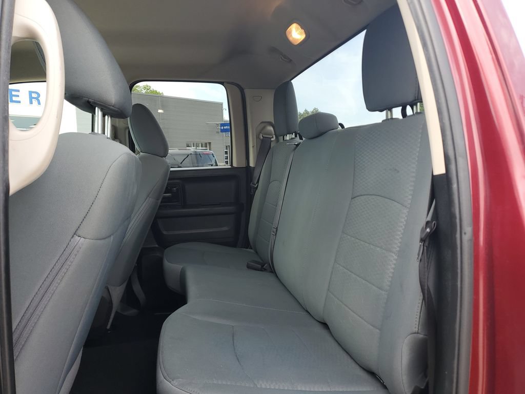 Used 2019 RAM 1500 Express w/ Express Value Package AWD/4WD image 9