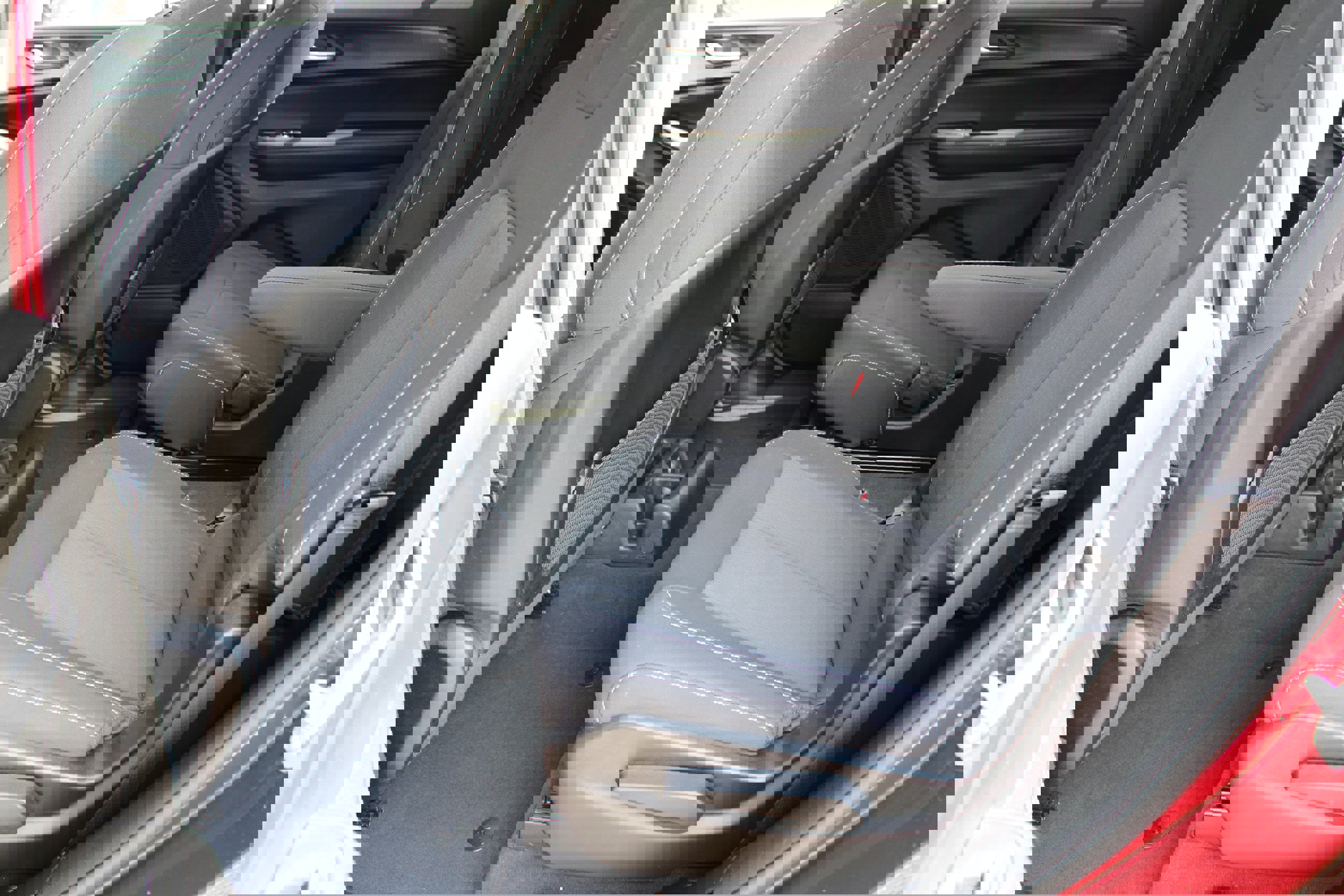 Used 2024 Jeep Grand Cherokee L Laredo image 12