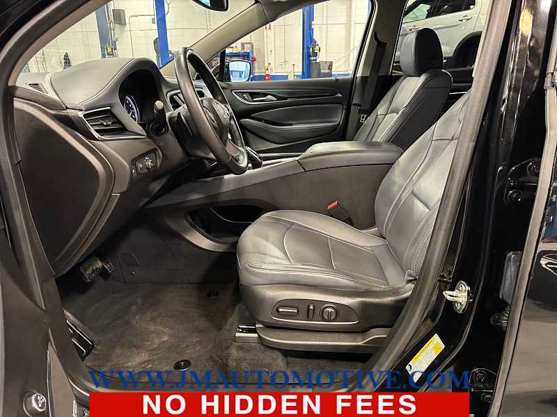 Used 2020 Buick Enclave Essence w/ Sport Touring Edition AWD/4WD image 13