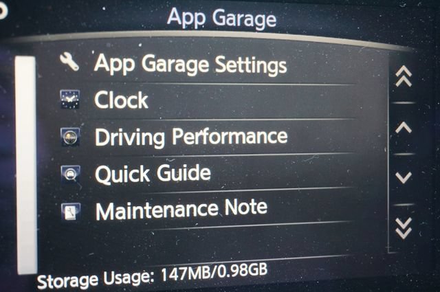 Used 2017 INFINITI Q60 3.0t w/ Cargo Package RWD image 31