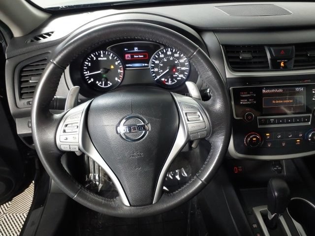 Used 2017 Nissan Altima 2.5 SR w/ Midnight Edition Package FWD image 25
