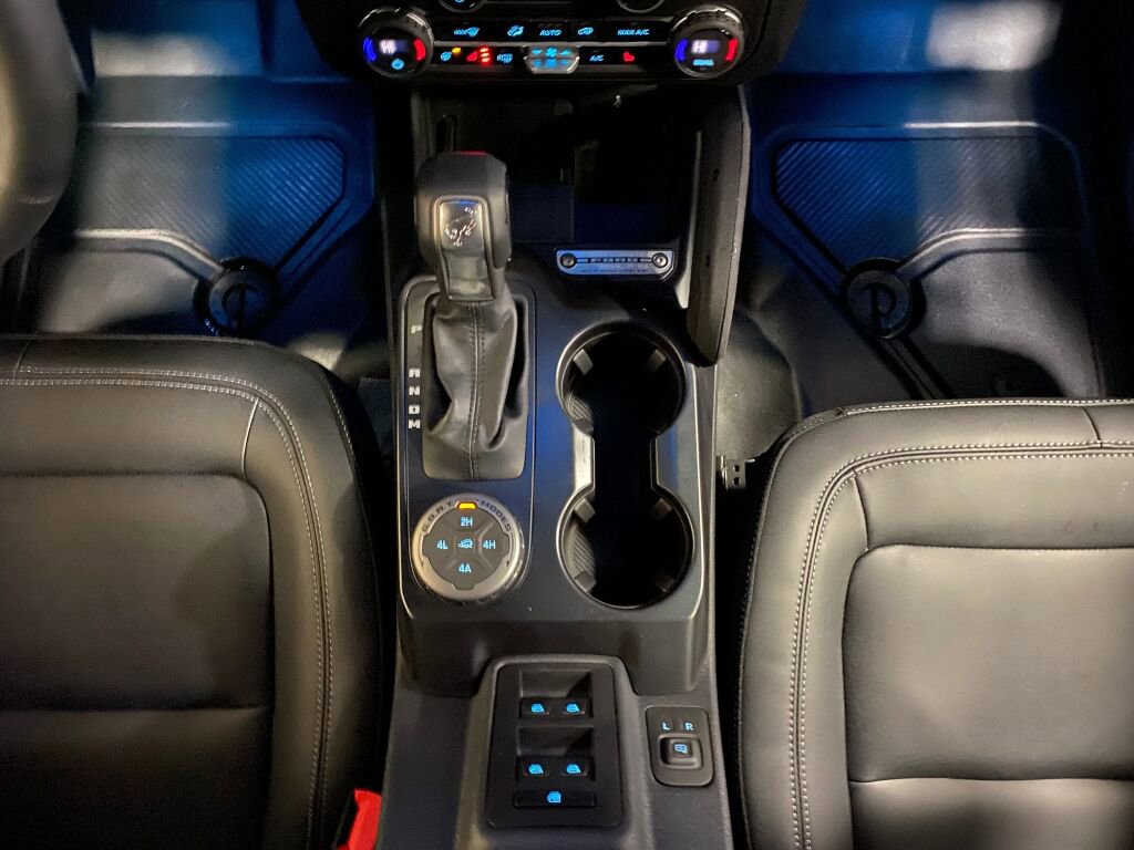 New 2025 Ford Bronco Badlands image 14