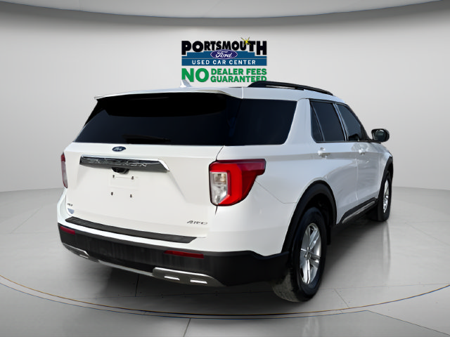 Used 2022 Ford Explorer XLT w/ Equipment Group 202A AWD/4WD image 29