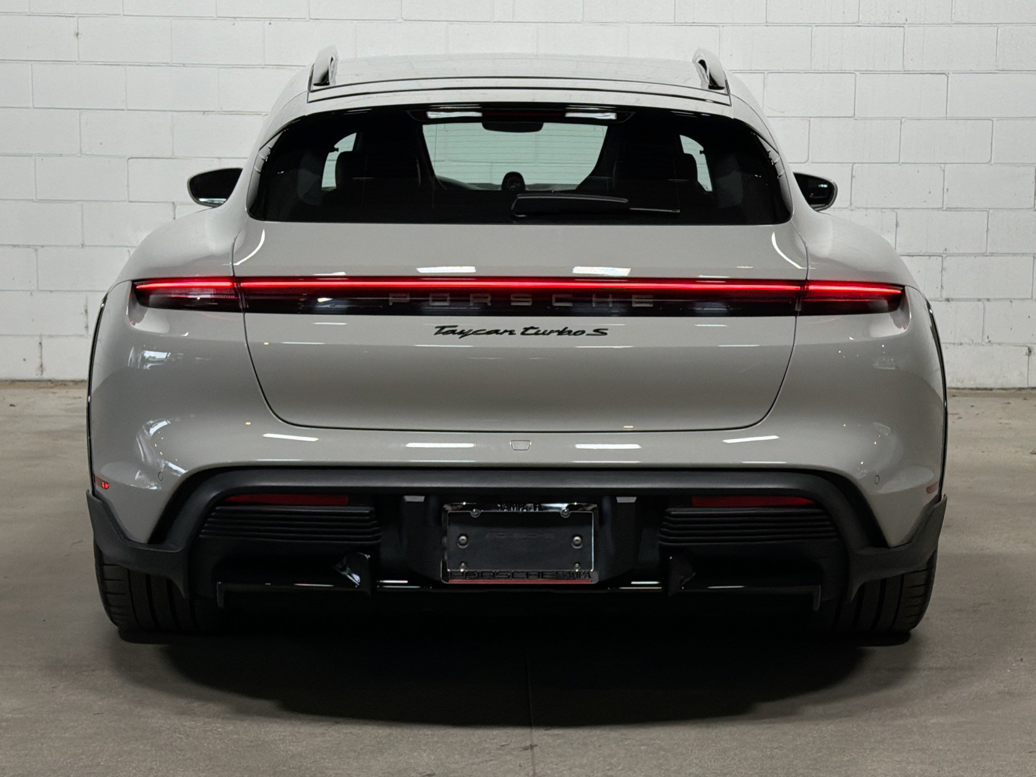Certified 2022 Porsche Taycan Turbo S AWD/4WD image 8