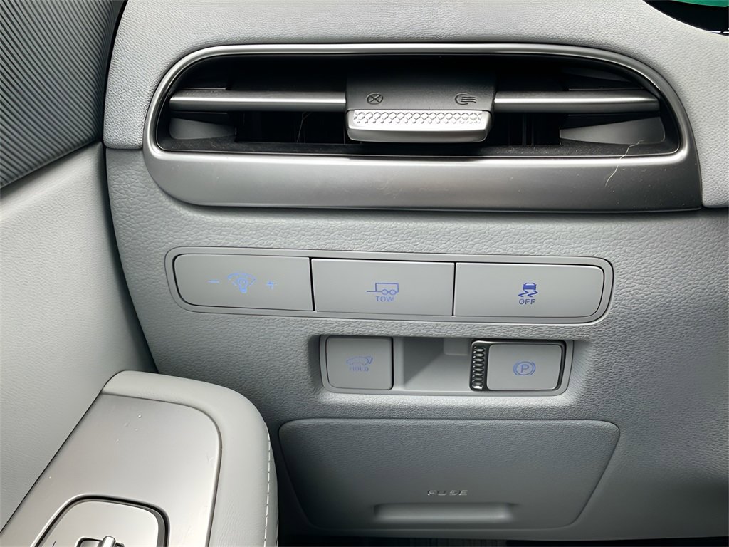 Used 2023 Hyundai Palisade SEL image 28