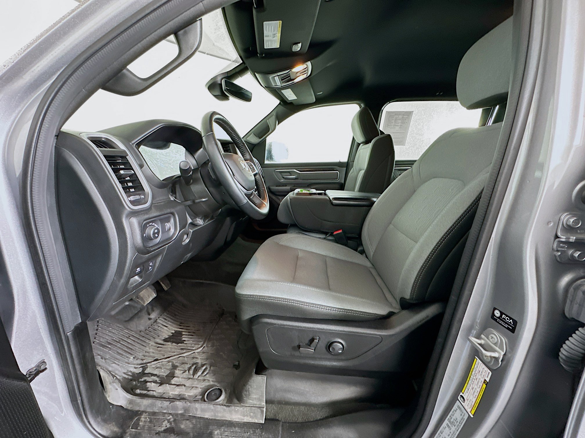 Used 2022 RAM 1500 Big Horn AWD/4WD image 13