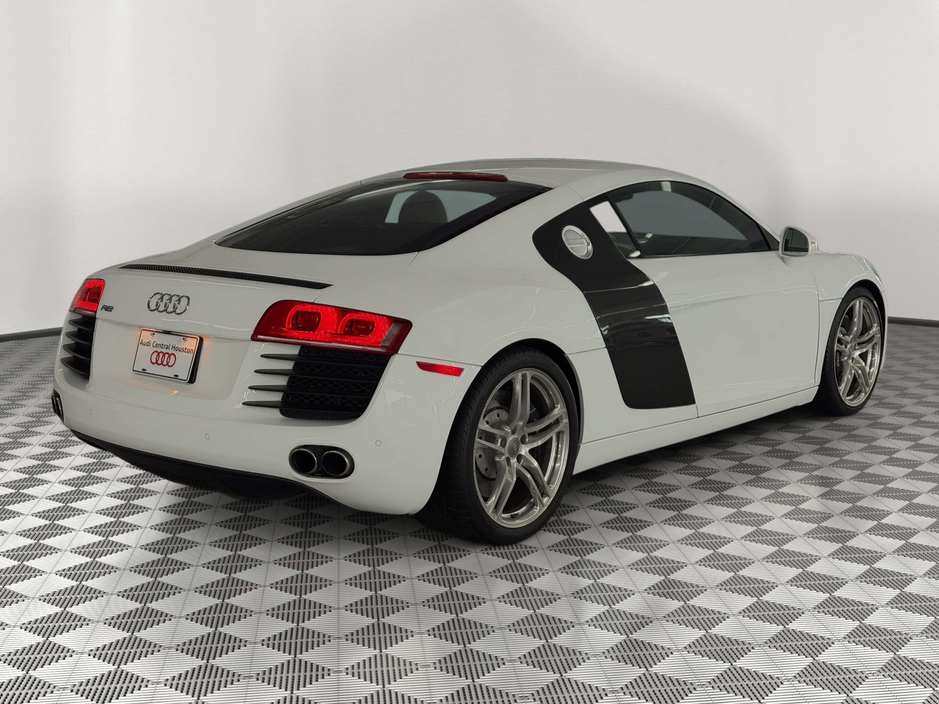 Used 2009 Audi R8 V8 AWD/4WD image 9