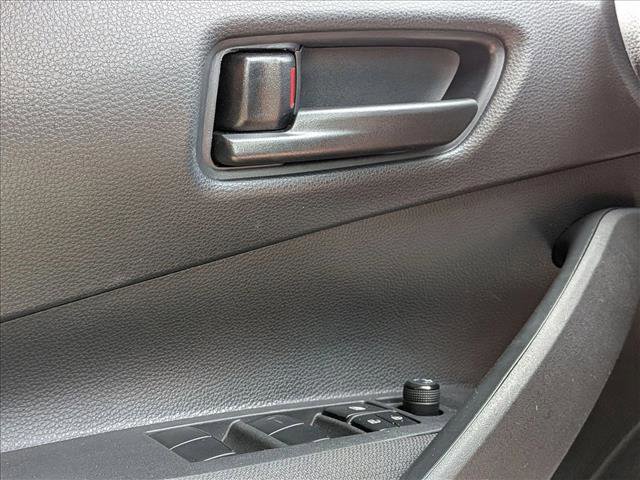 Used 2025 Toyota Corolla LE FWD image 4