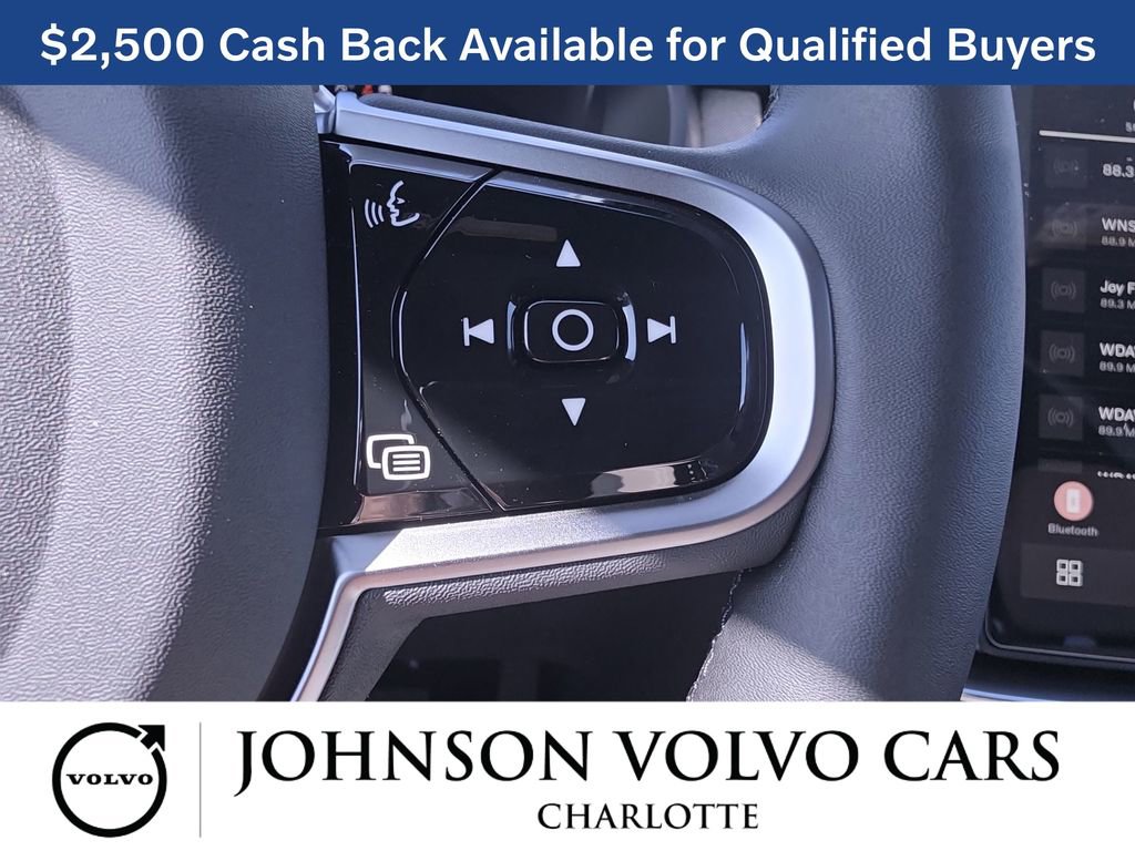 New 2026 Volvo XC90 B6 Ultra w/ Protection Package image 20