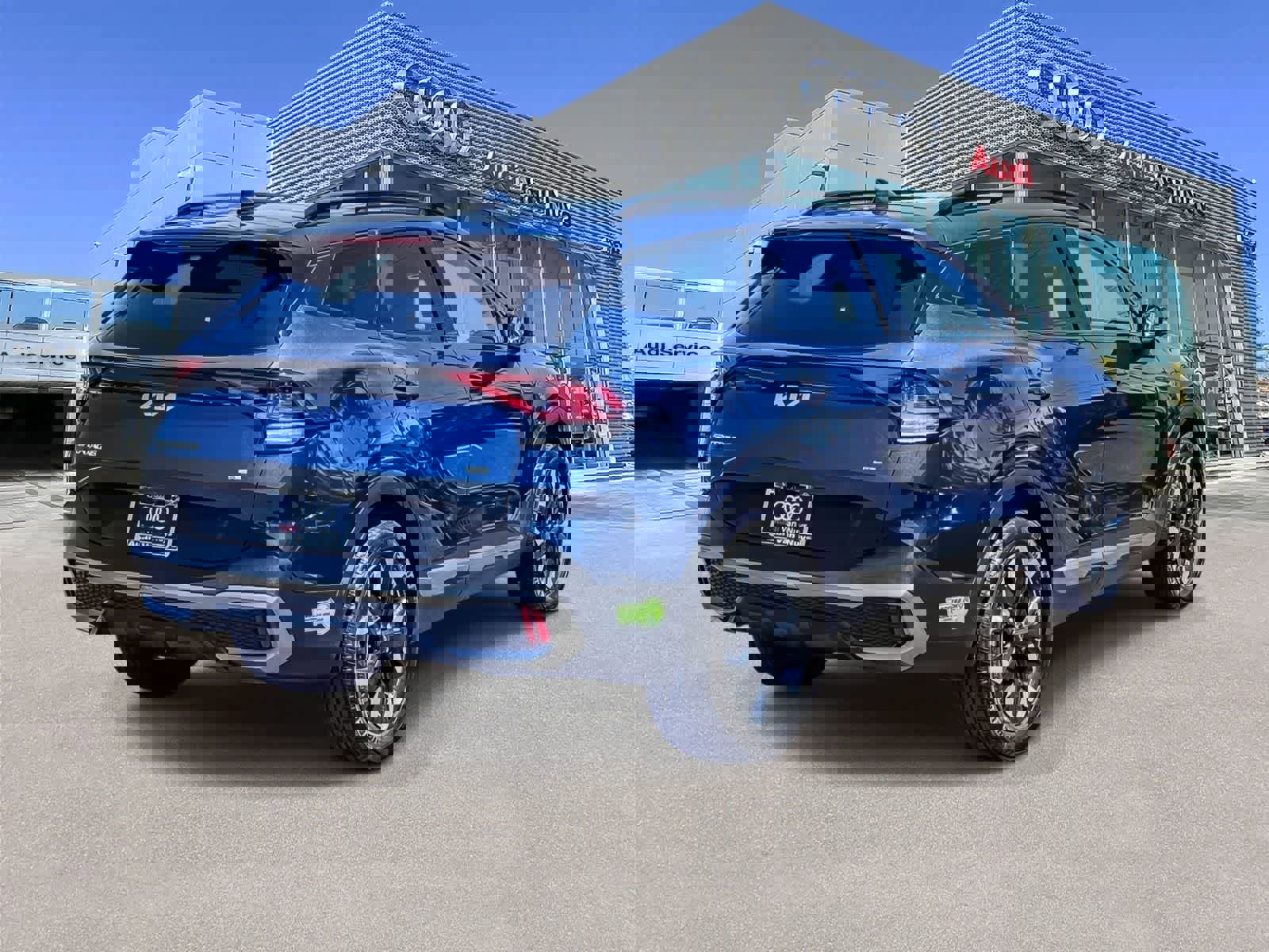 Used 2023 Kia Sportage X-Line AWD/4WD image 4