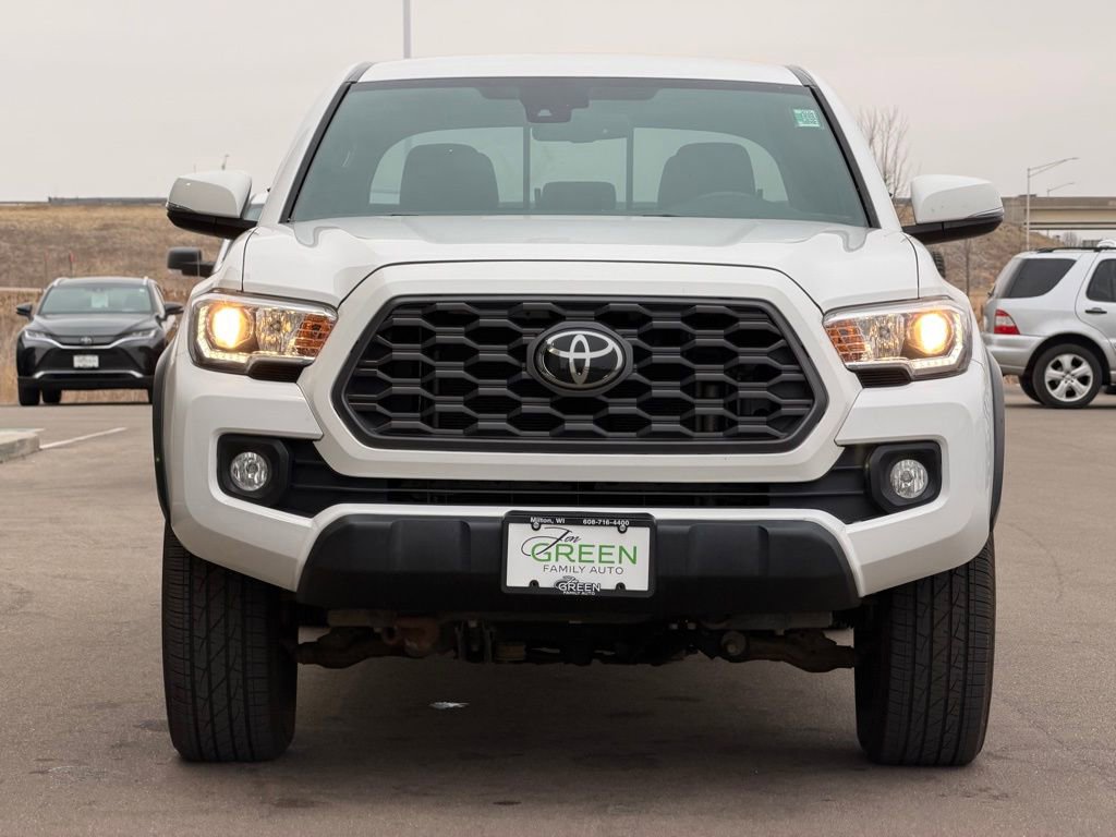 Used 2022 Toyota Tacoma TRD Off-Road image 6
