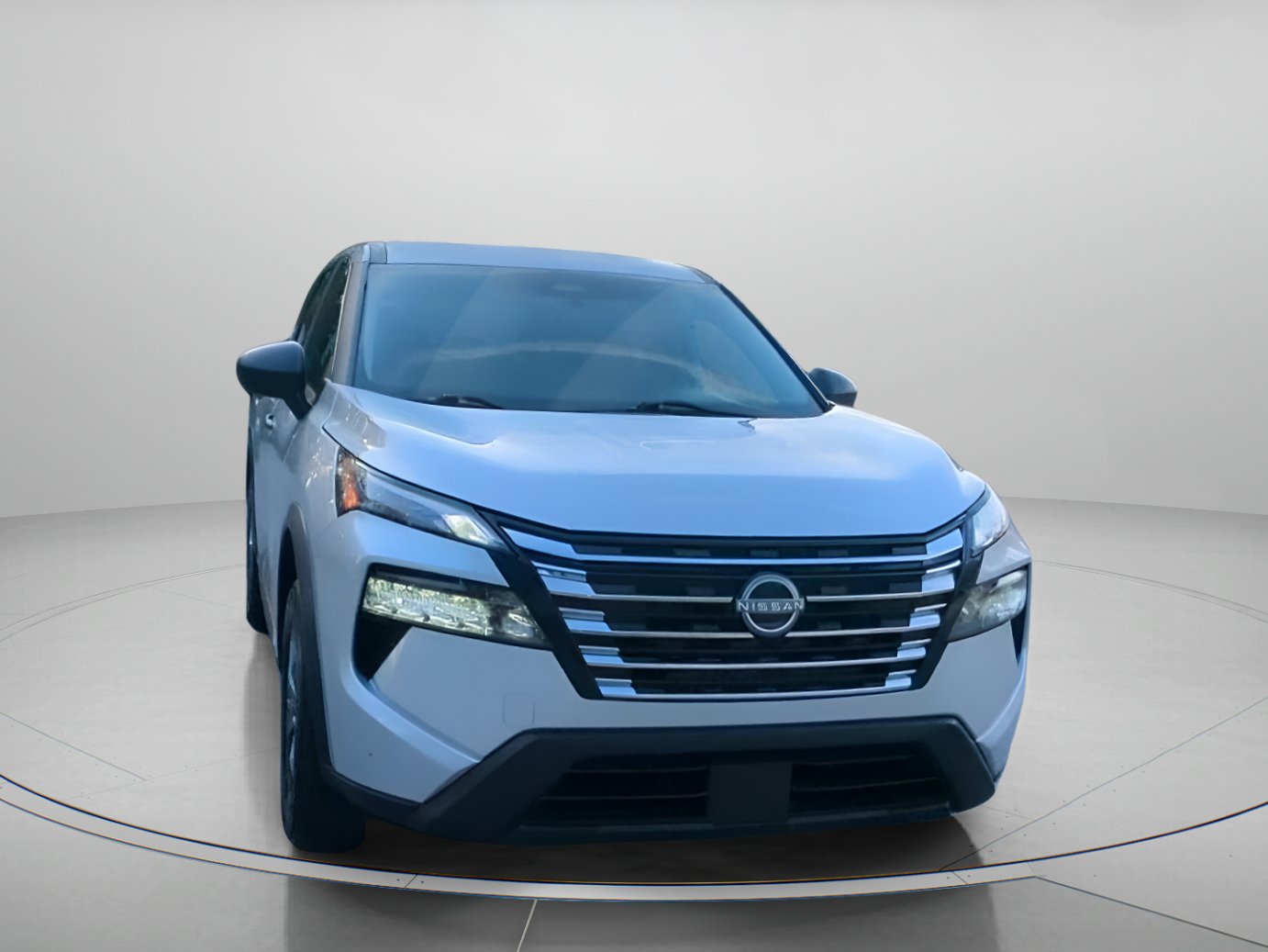 Used 2024 Nissan Rogue S FWD image 5