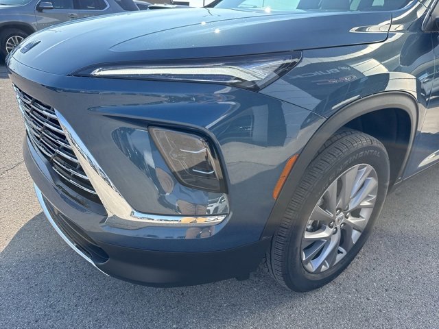 New 2026 Buick Enclave Preferred w/ Power Package image 5