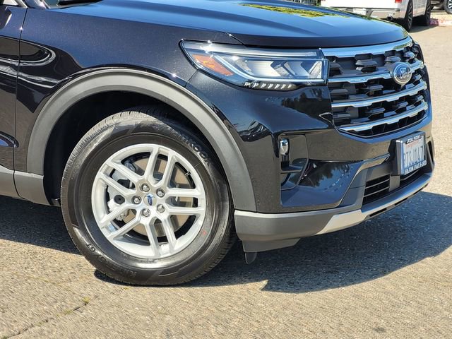 Used 2026 Ford Explorer Active w/ Active Comfort Package image 6