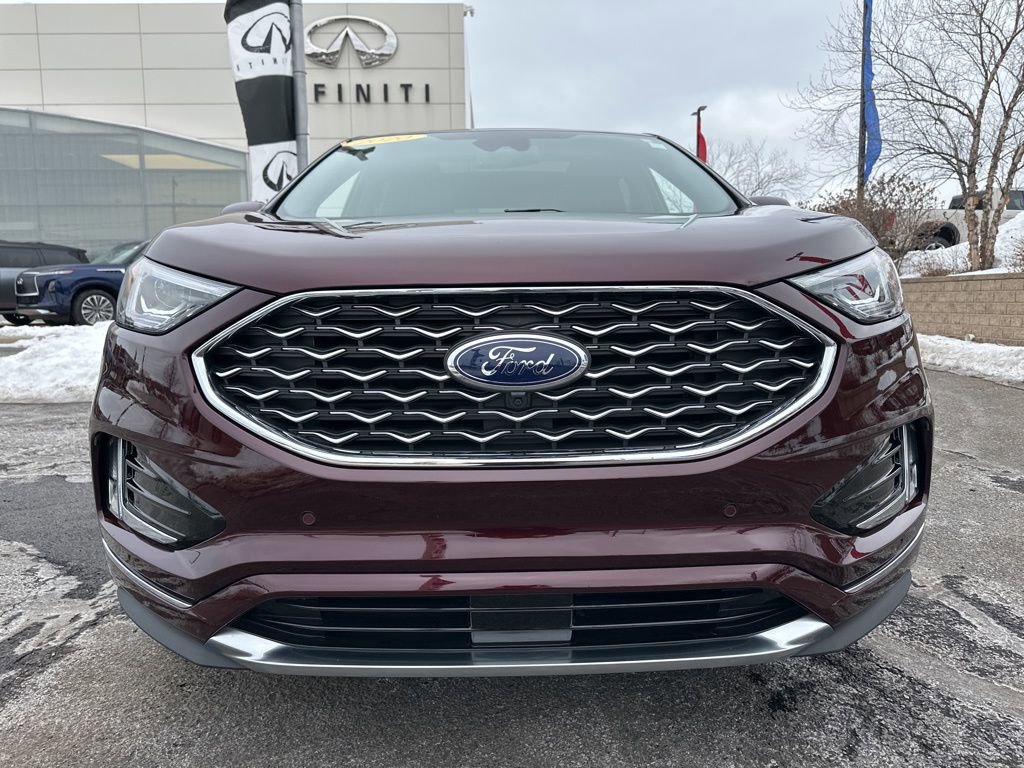 Used 2020 Ford Edge Titanium w/ Equipment Group 301A image 19