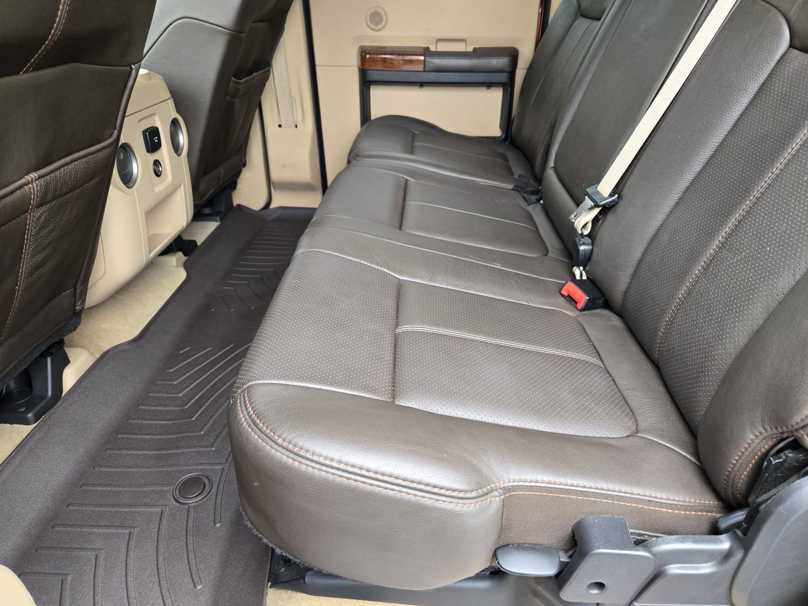 Used 2016 Ford F250 King Ranch w/ FX4 Off-Road Package image 30