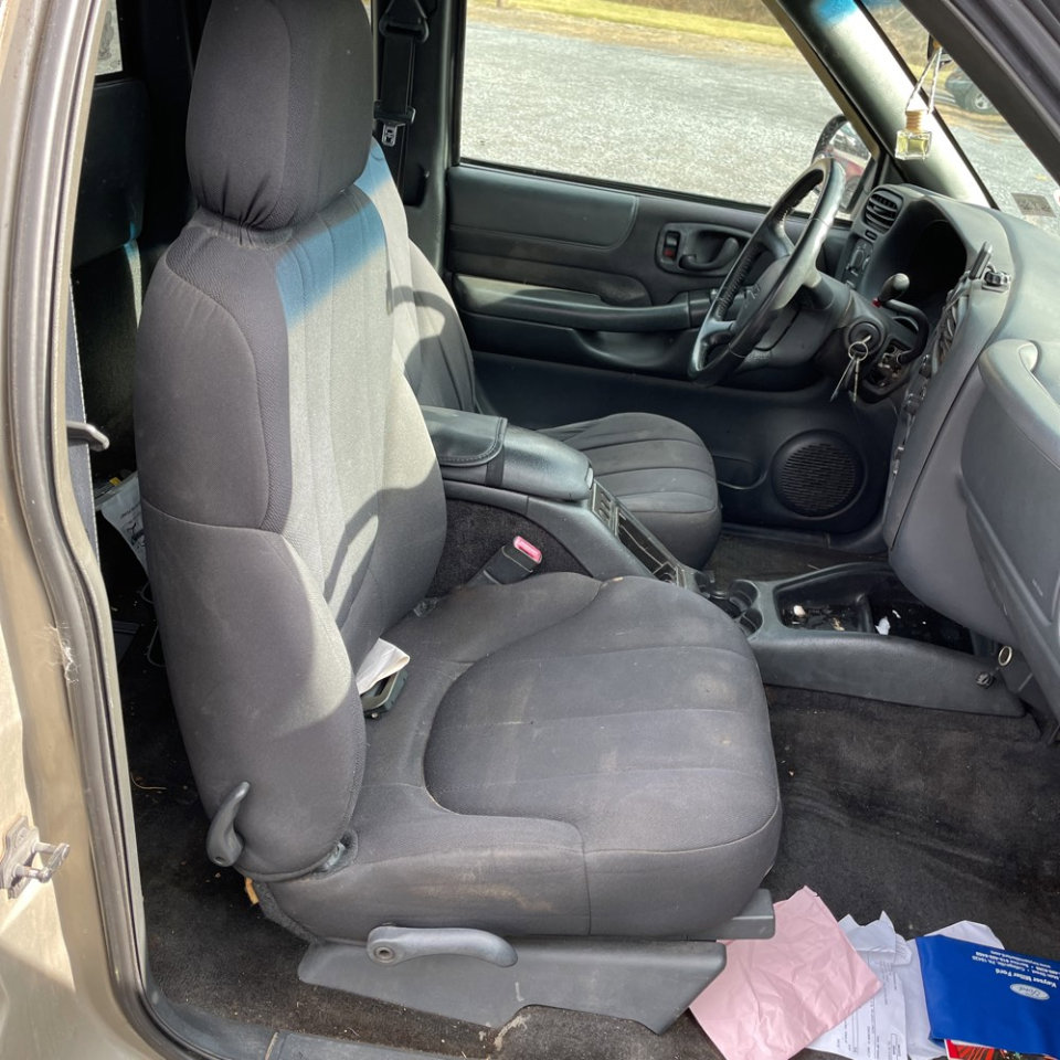 Used 2003 GMC Sonoma SLS w/ SLS Preferred Equipment Group image 15