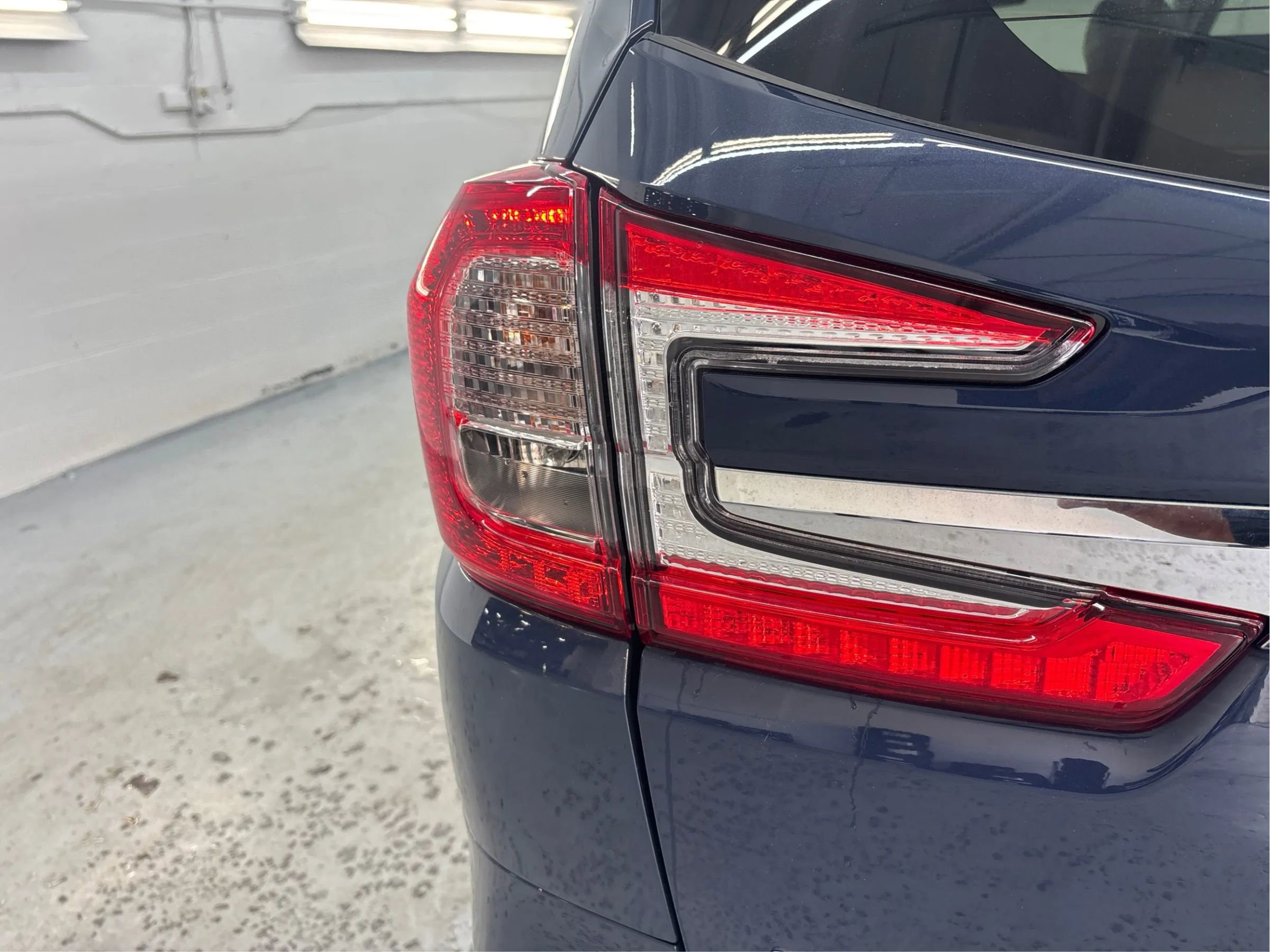 Used 2023 Subaru Ascent Limited image 33