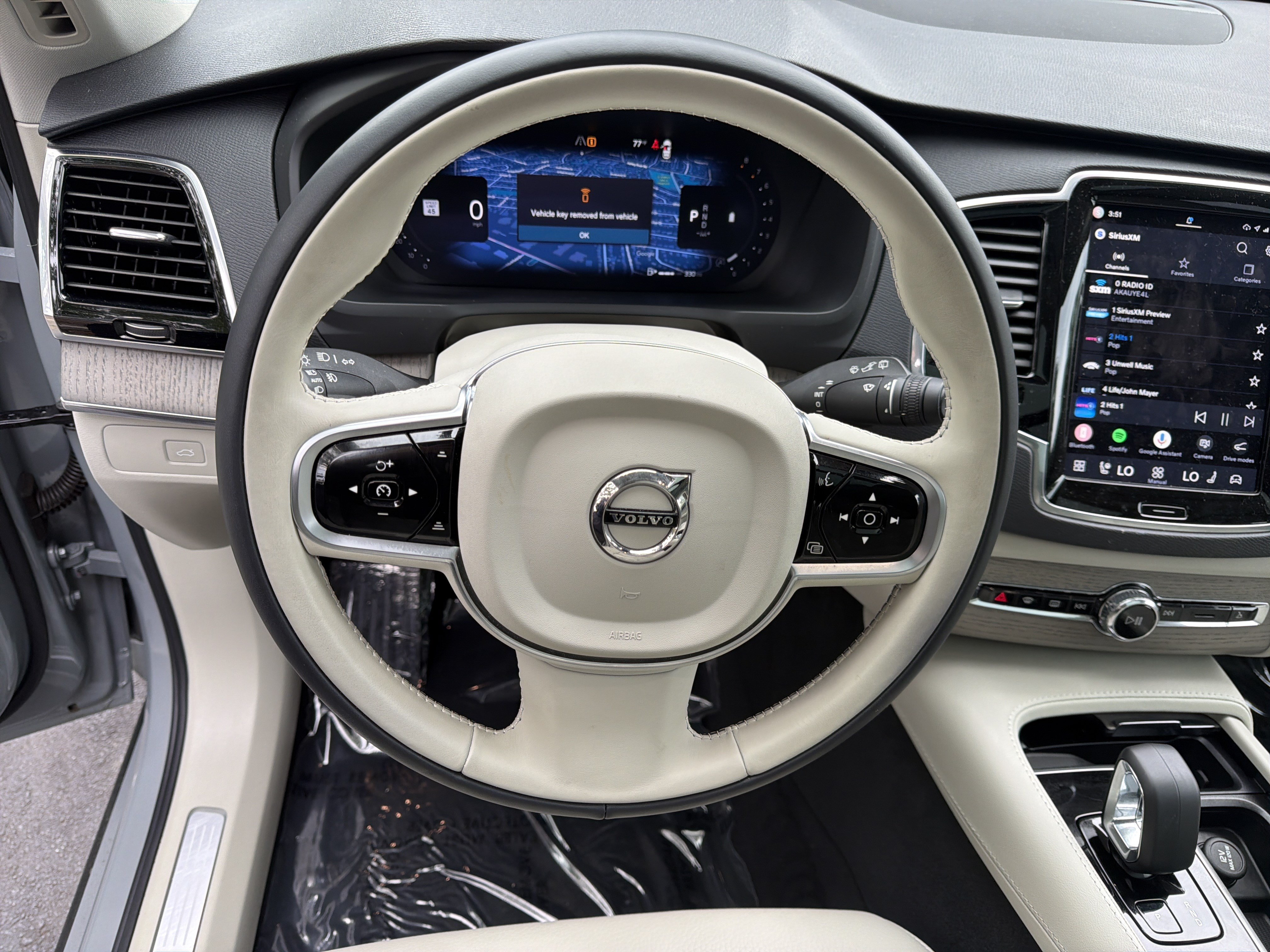 Certified 2025 Volvo XC90 B5 Plus w/ Protection Package Premier AWD/4WD image 18
