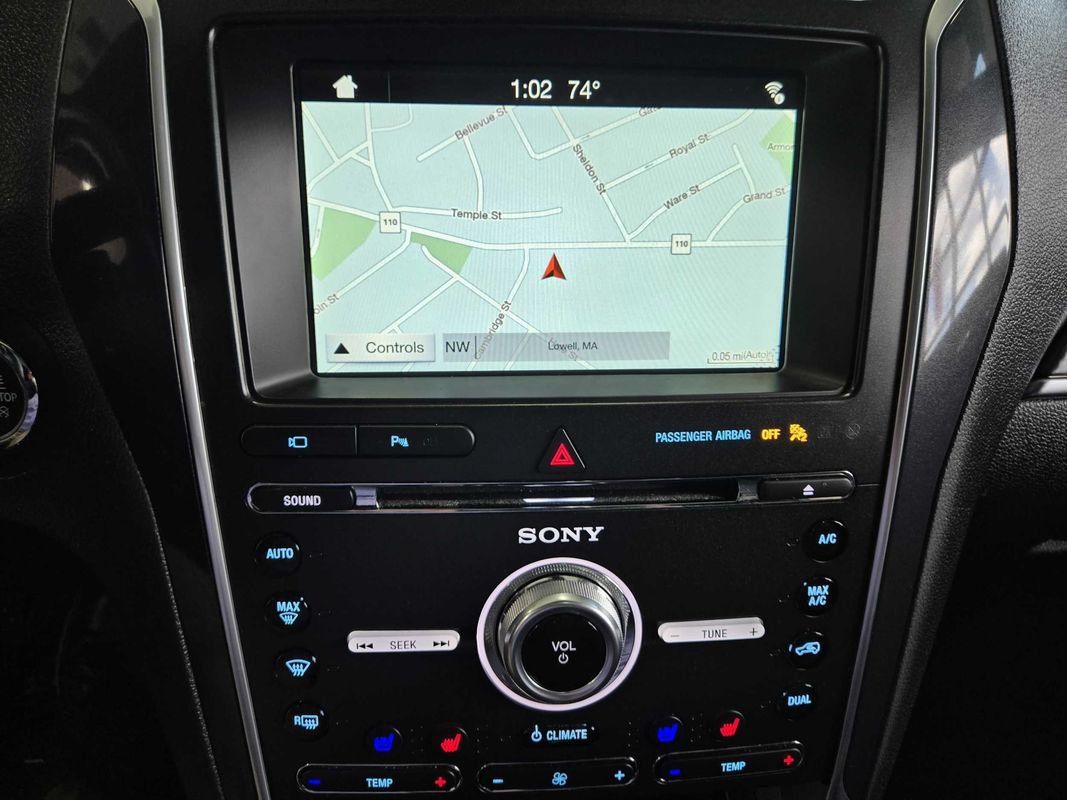 Used 2018 Ford Explorer Sport w/ Equipment Group 401A AWD/4WD image 15