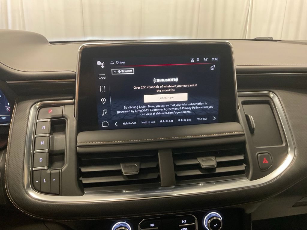 Used 2024 GMC Yukon XL AT4 w/ AT4 Premium Package AWD/4WD image 25