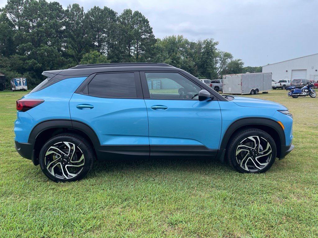New 2026 Chevrolet TrailBlazer RS w/ Convenience Package FWD image 6