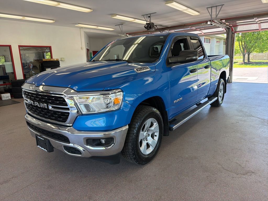 Used 2023 RAM 1500 Lone Star AWD/4WD image 3