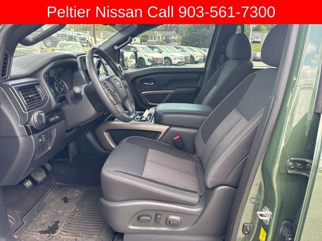 Used 2024 Nissan Titan SV w/ SV Bronze Edition Package image 10