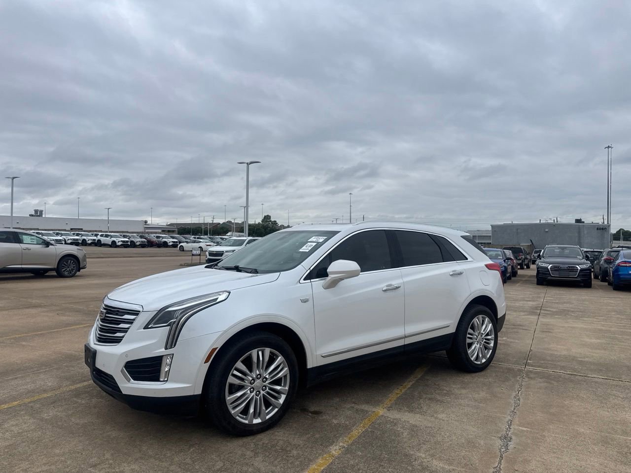 Used 2019 Cadillac XT5 Premium Luxury FWD image 9