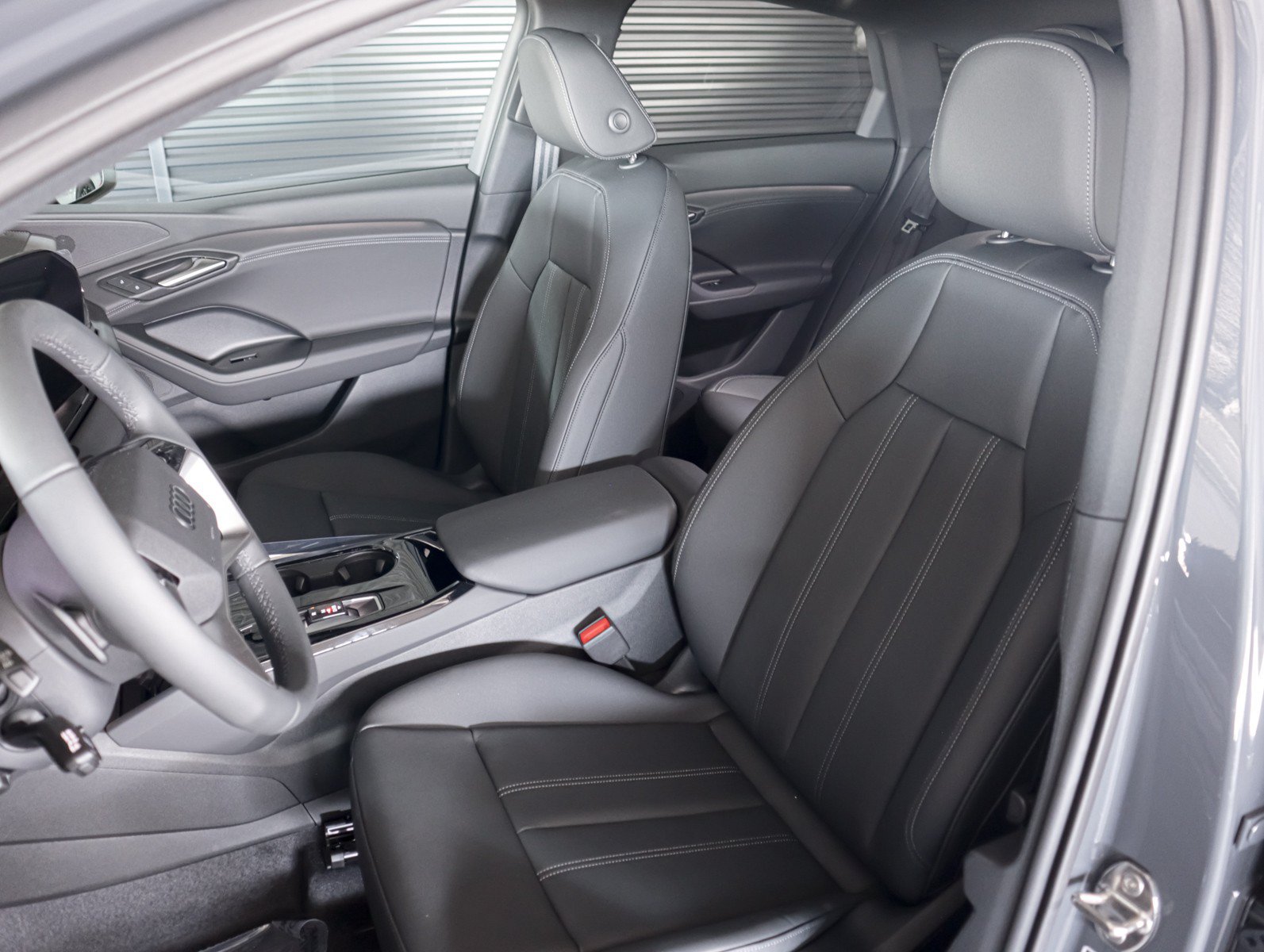 New 2027 Audi SQ6 e-tron Premium AWD/4WD image 8