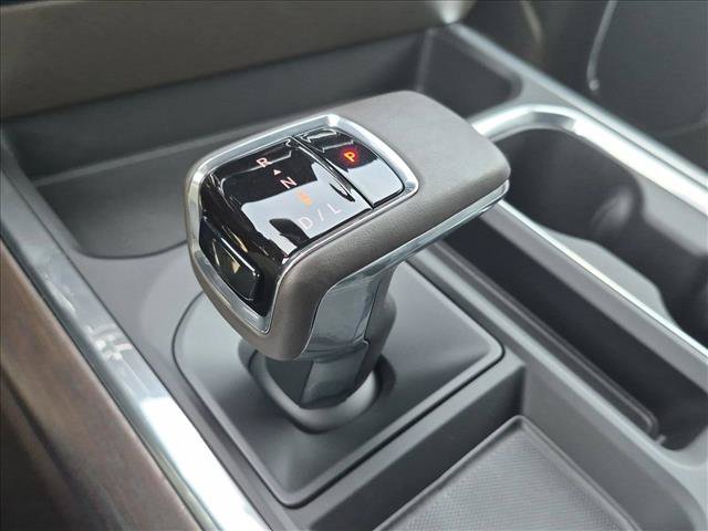 Used 2026 GMC Sierra 1500 SLT w/ SLT Premium Plus Package AWD/4WD image 12