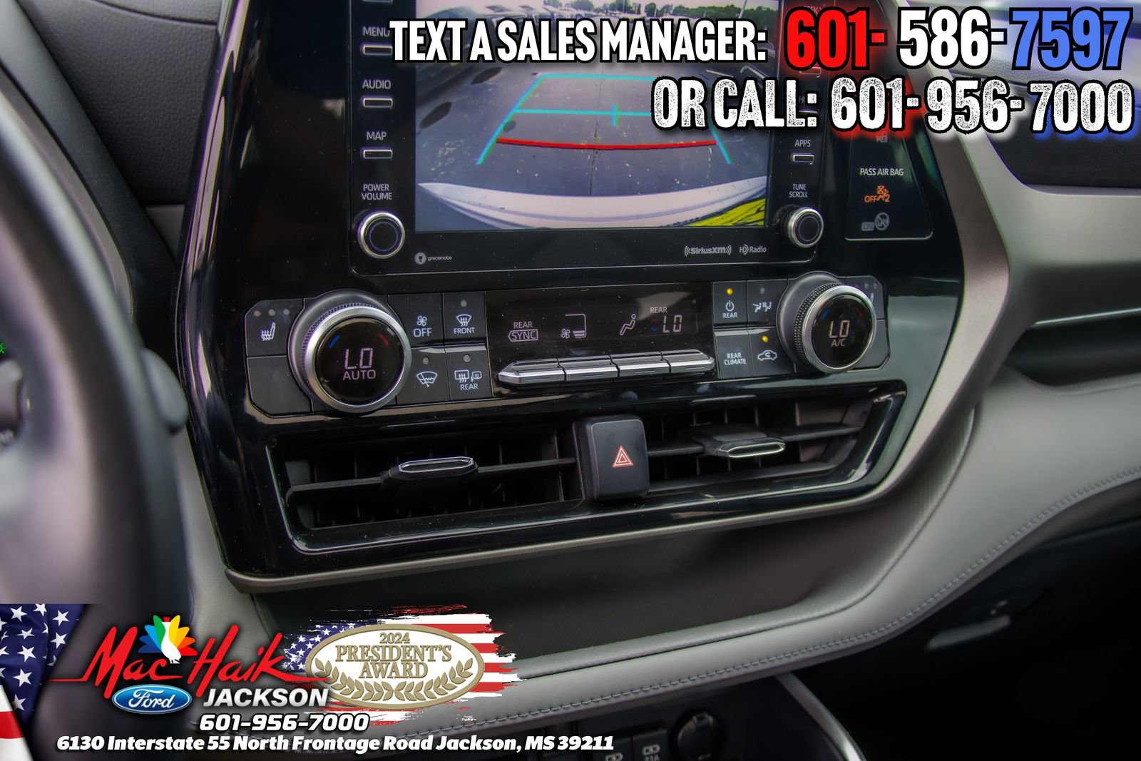 Used 2020 Toyota Highlander XLE FWD image 19