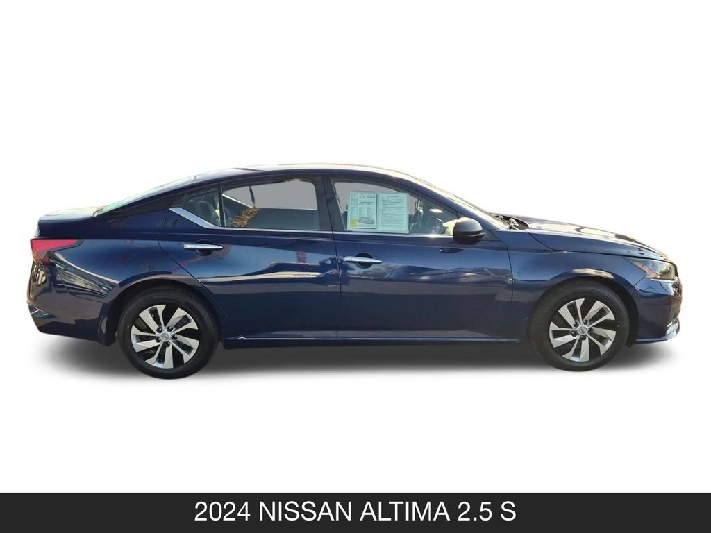 Certified 2024 Nissan Altima 2.5 S FWD image 6