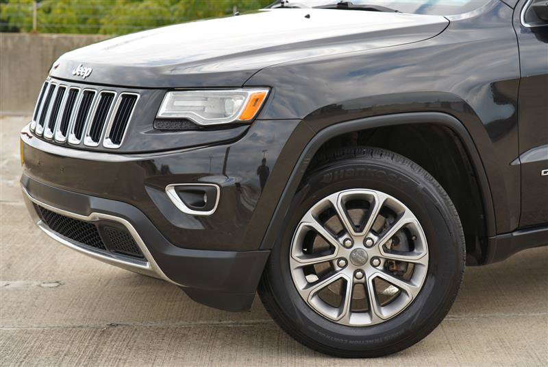 Used 2015 Jeep Grand Cherokee Limited w/ Luxury Group II AWD/4WD image 13