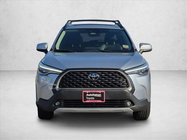 Used 2023 Toyota Corolla Cross XLE w/ Convenience Package AWD/4WD image 2