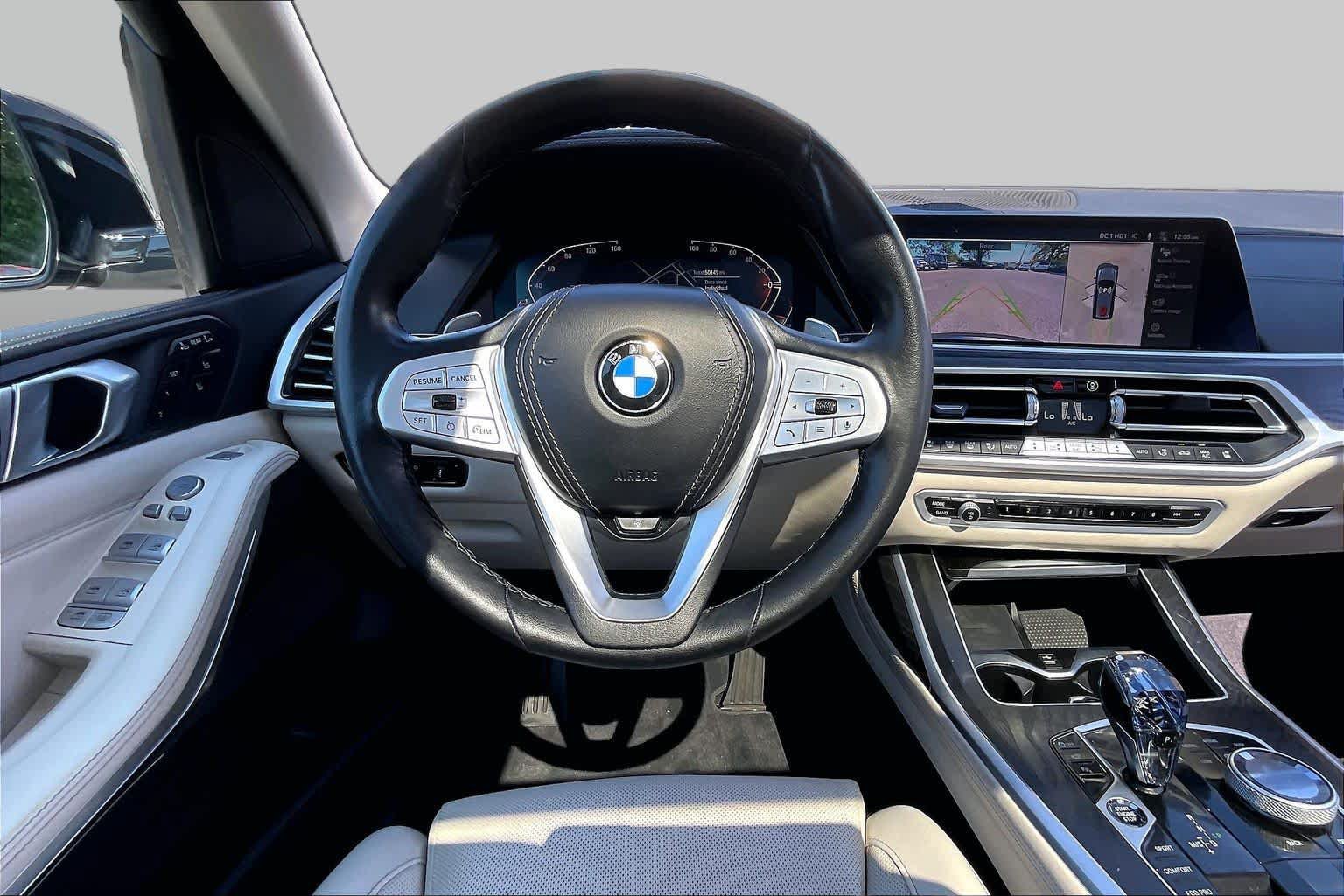 Used 2022 BMW X7 xDrive40i w/ Premium Package AWD/4WD image 5