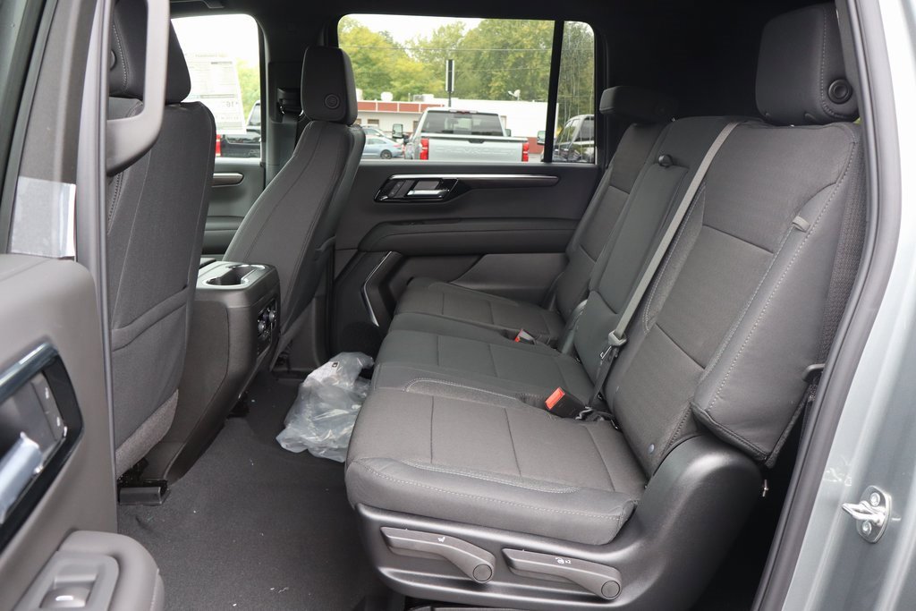 New 2026 Chevrolet Suburban LS w/ LPO, Dark Essentials Package image 17