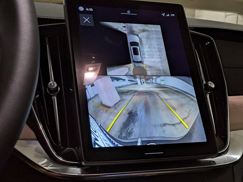 New 2026 Volvo XC90 B6 Plus w/ Protection Package Premier image 17