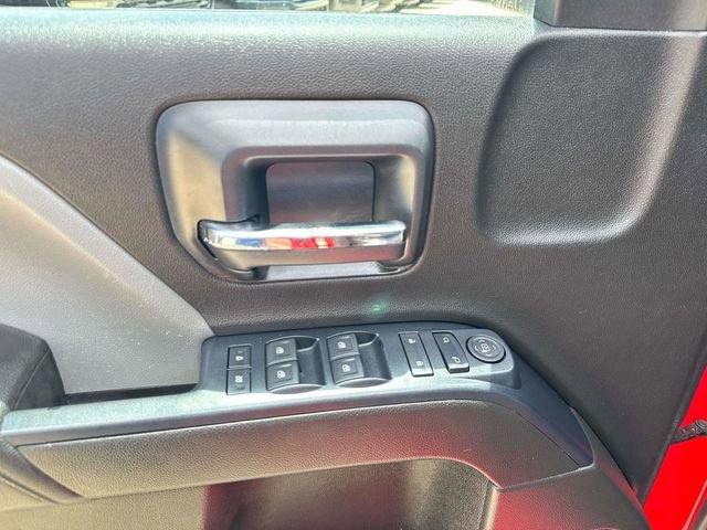 Used 2018 Chevrolet Silverado 1500 Custom w/ Custom Value Package RWD image 26