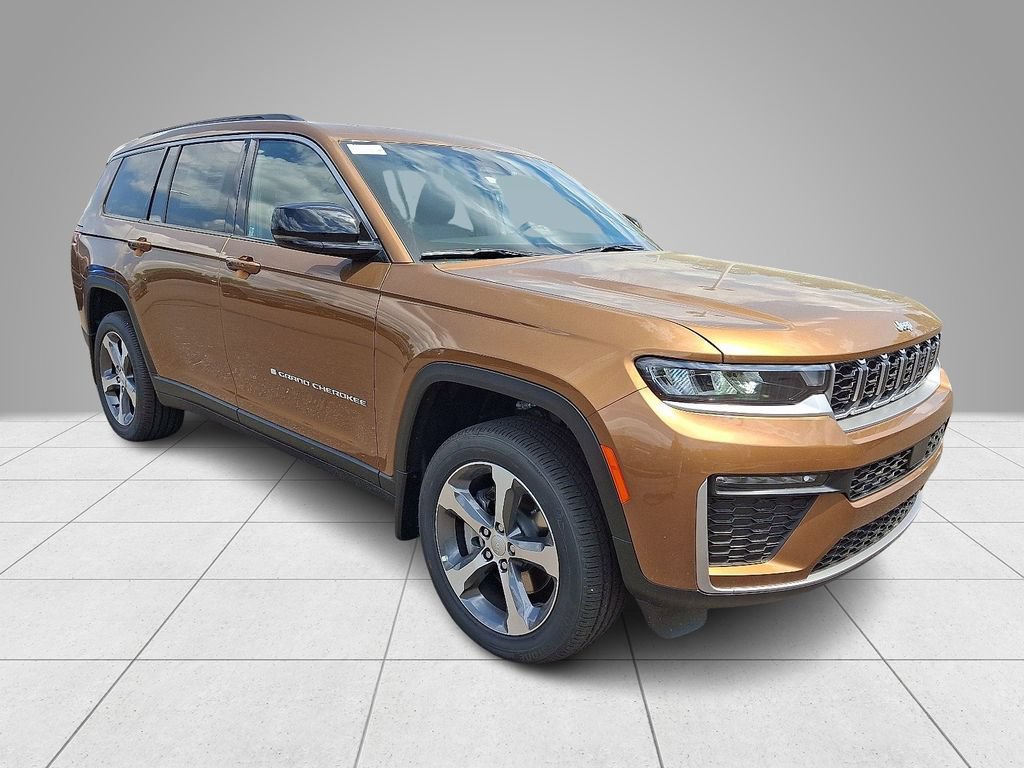 New 2026 Jeep Grand Cherokee L Limited AWD/4WD image 3