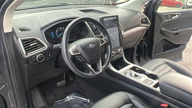 Certified 2024 Ford Edge SEL w/ Convenience Package image 16