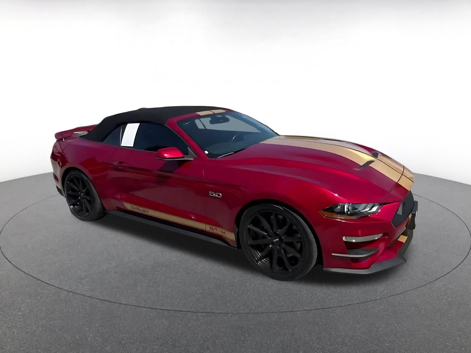 Used 2022 Ford Mustang GT Premium w/ GT Performance Package RWD image 2