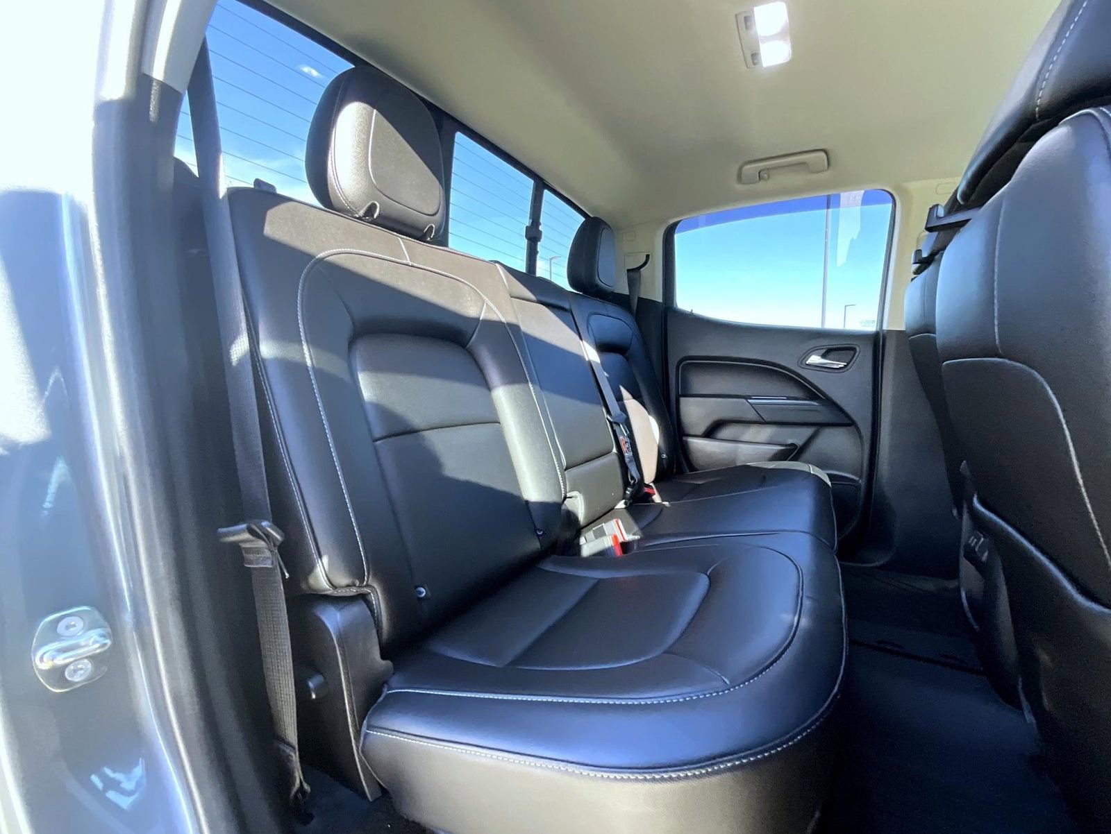 Used 2018 Chevrolet Colorado ZR2 image 20