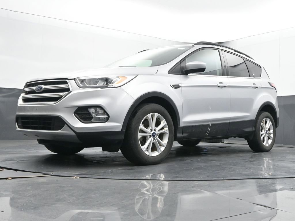 Used 2018 Ford Escape SEL AWD/4WD image 25