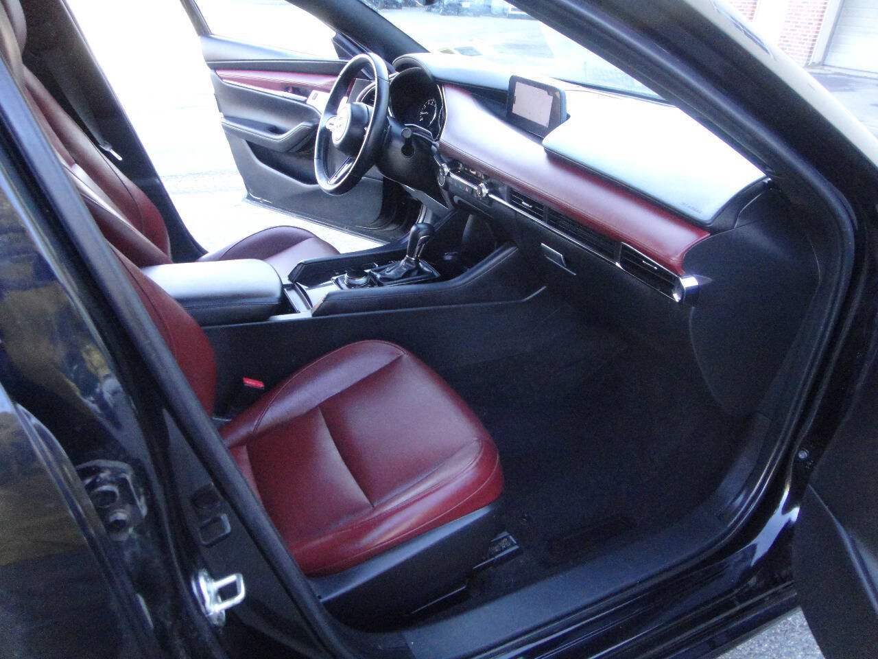 Used 2023 MAZDA MAZDA3 Hatchback w/ Appearance Package AWD/4WD image 15