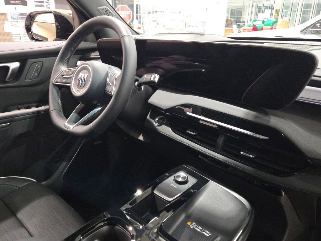 New 2026 Buick Enclave Sport Touring w/ LPO, Floor Liner Package image 9