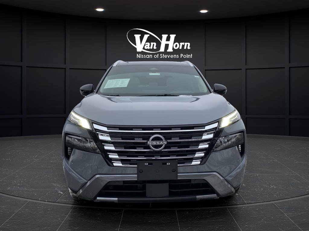 Used 2025 Nissan Rogue SL w/ SL Premium Package image 12